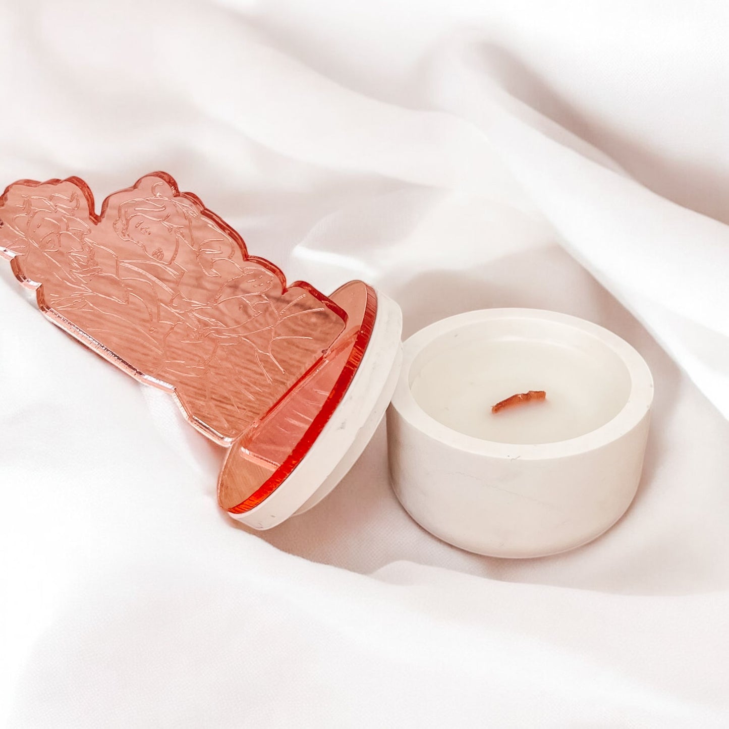 Candela con Personalizzazione in Plexiglass specchiato