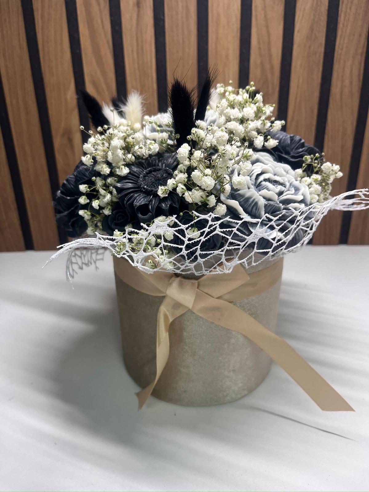 Flower Bouquet S