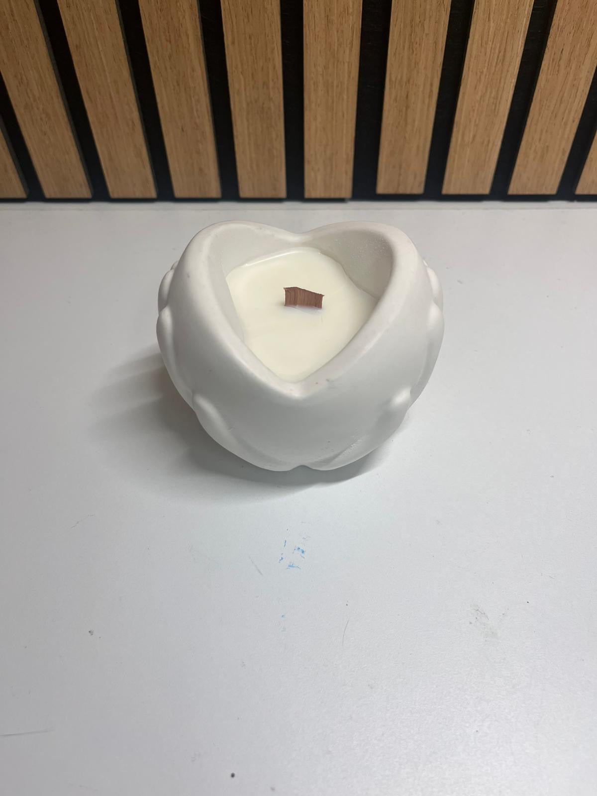 Candela Cuore In Mano